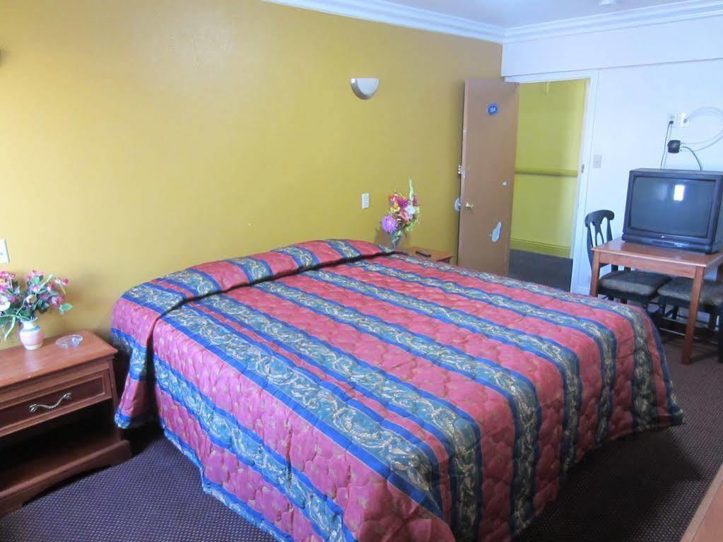 Patio Motel, Los Angeles - Lax Гардина Екстериор снимка